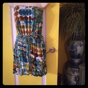 💙Flattering 💙 Multi-Color Polka Dot Dress